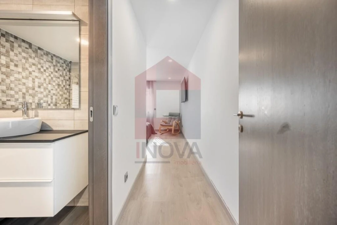 Apartamento T3 para Venda em Vila Verde e Barbudo Foto 16