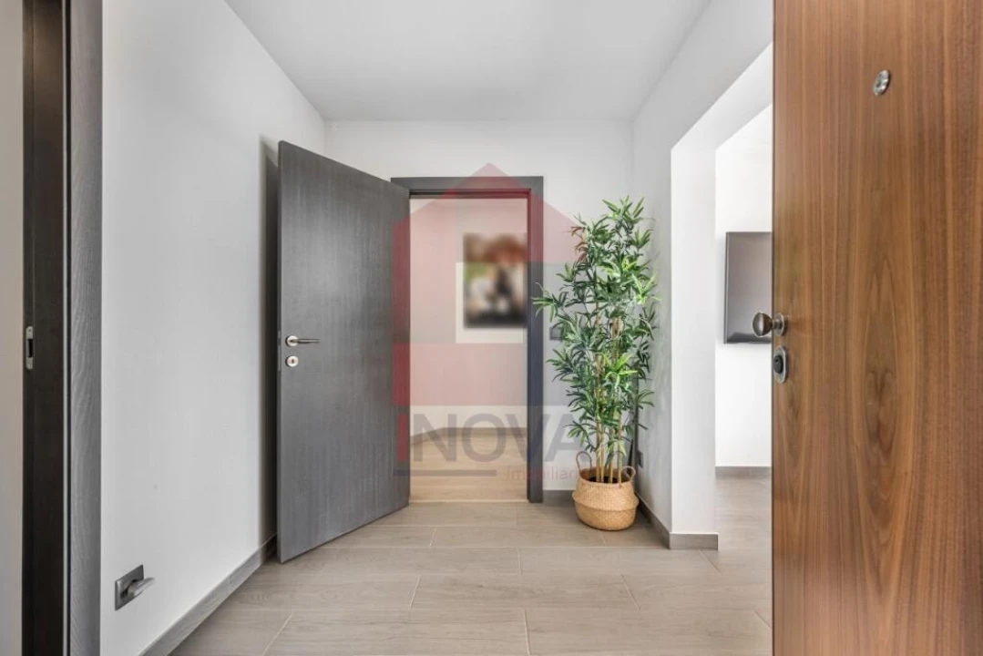 Apartamento T3 para Venda em Vila Verde e Barbudo Foto 3