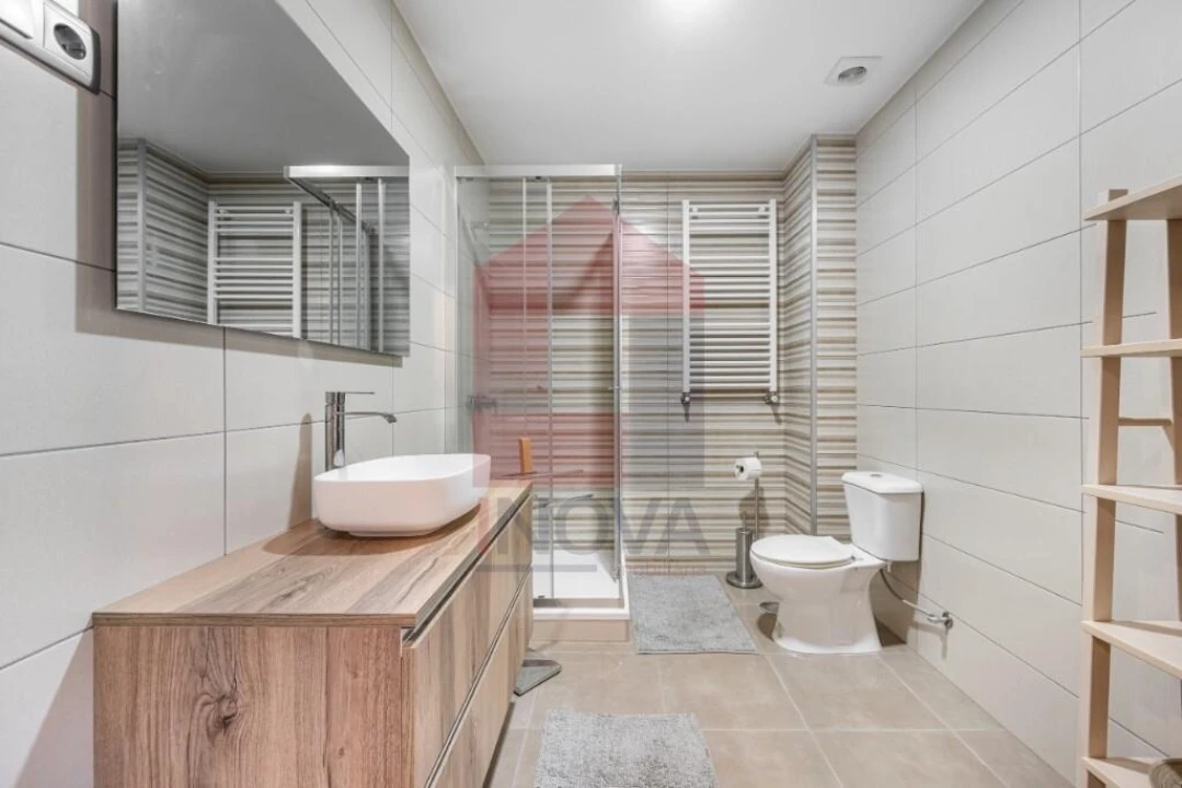 Apartamento T3 para Venda em Vila Verde e Barbudo Foto 14