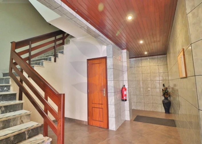 Apartamento T2 para Venda em Gualtar Foto 26