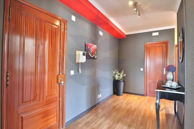 Apartamento T2 para Venda em Gualtar Foto 18