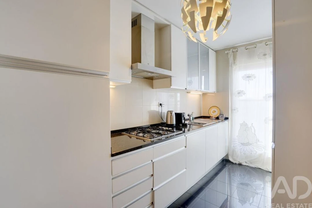 Apartamento T1 para Venda em Olivais Foto 12