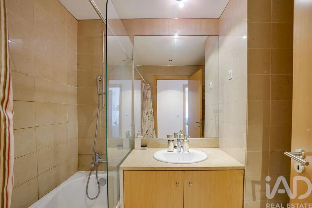 Apartamento T1 para Venda em Olivais Foto 19