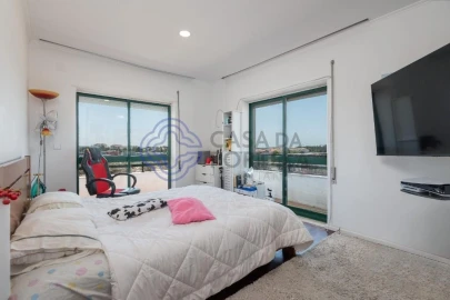Apartamento T3 para Venda em Nossa Senhora do Pópulo, Coto e São Gregório