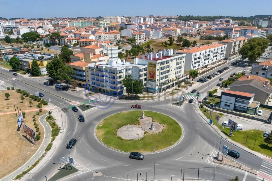 Apartamento T3 para Venda em Nossa Senhora do Pópulo, Coto e São Gregório Foto 1