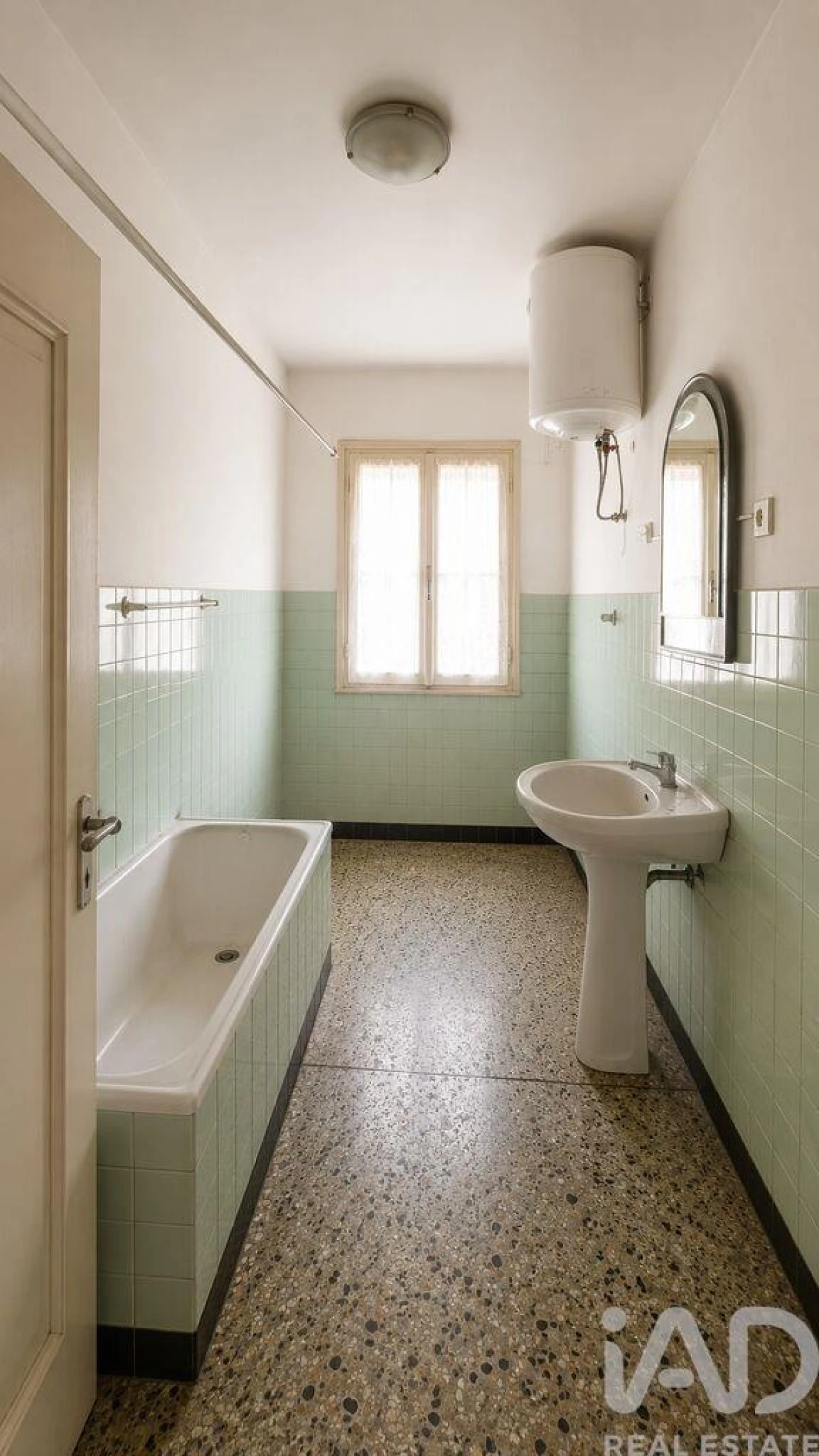 Prédio para Venda em Santa Marinha e São Pedro da Afurada Foto 21