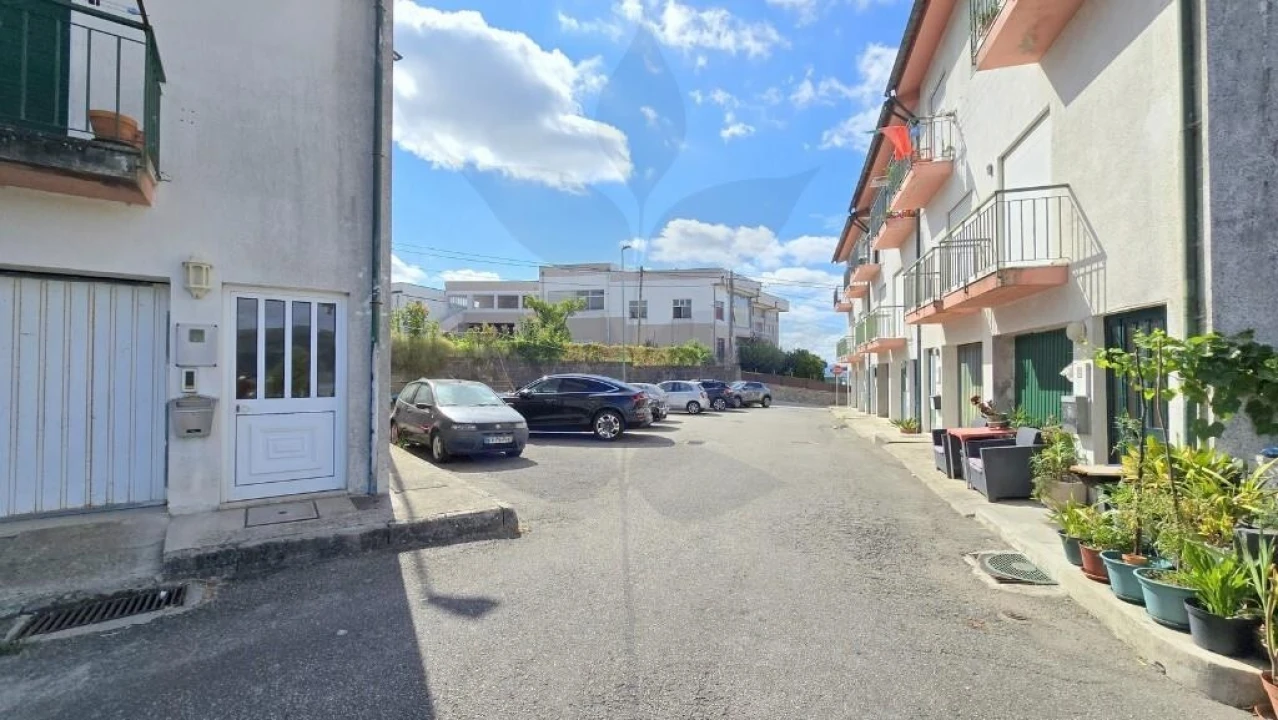 Moradia T3 para Venda em Sande São Lourenço e Balazar Foto 3