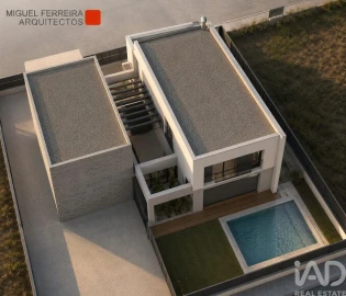 Moradia T4 para Venda em Sesimbra (Castelo)