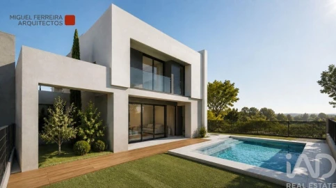 Moradia T4 para Venda em Sesimbra (Castelo)