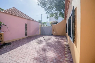 Moradia T3 para Venda em Funchal (Santa Maria Maior)