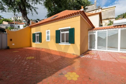 Moradia T3 para Venda em Funchal (Santa Maria Maior)