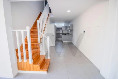 Moradia T3 para Venda em Funchal (Santa Maria Maior)