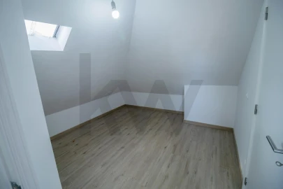 Moradia T3 para Venda em Funchal (Santa Maria Maior)