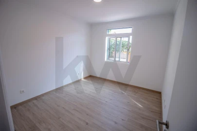 Moradia T3 para Venda em Funchal (Santa Maria Maior)