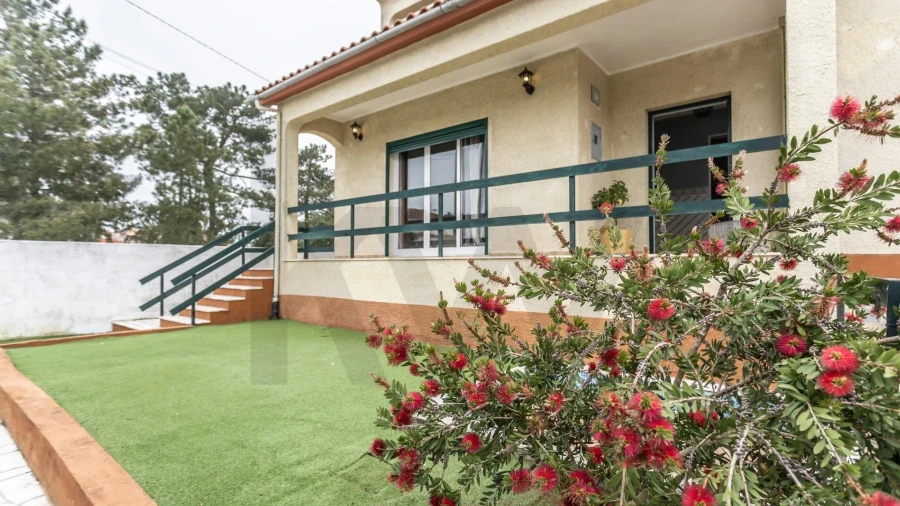 Moradia T4 para Arrendamento em Palmela