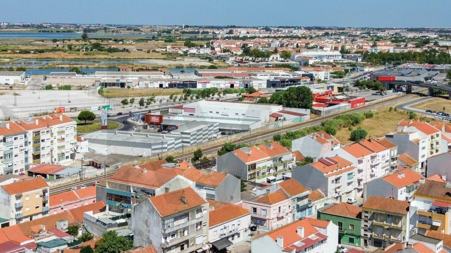 Apartamento T1 para Venda em Baixa da Banheira e Vale da Amoreira Foto 55