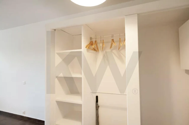 Apartamento para Venda em Quarteira Foto 31