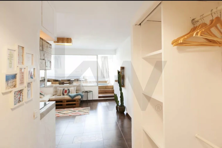 Apartamento para Venda em Quarteira Foto 32