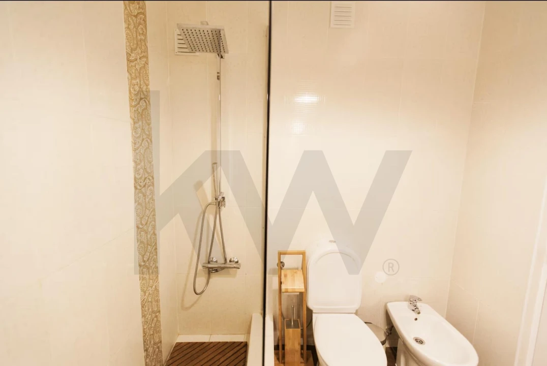 Apartamento para Venda em Quarteira Foto 34