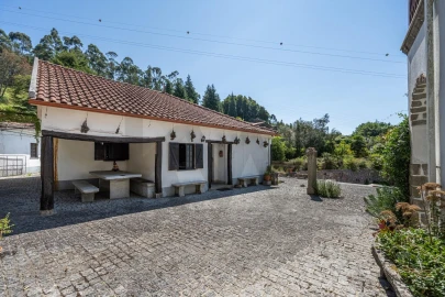 Quinta T5 para Venda em Gondar e Orbacém