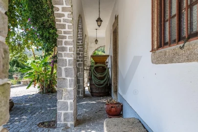 Quinta T5 para Venda em Gondar e Orbacém