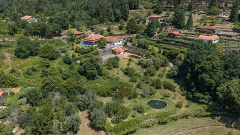 Quinta T5 para Venda em Gondar e Orbacém