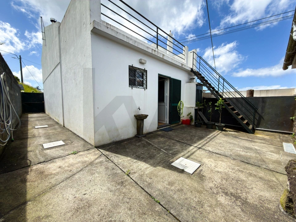 Moradia T2 para Venda em Algarvia Foto 28