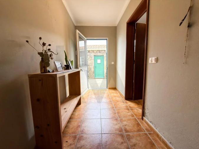 Moradia T2 para Venda em Algarvia Foto 12