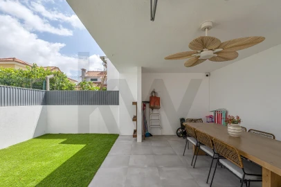 Moradia T3 para Venda em Fernao Ferro