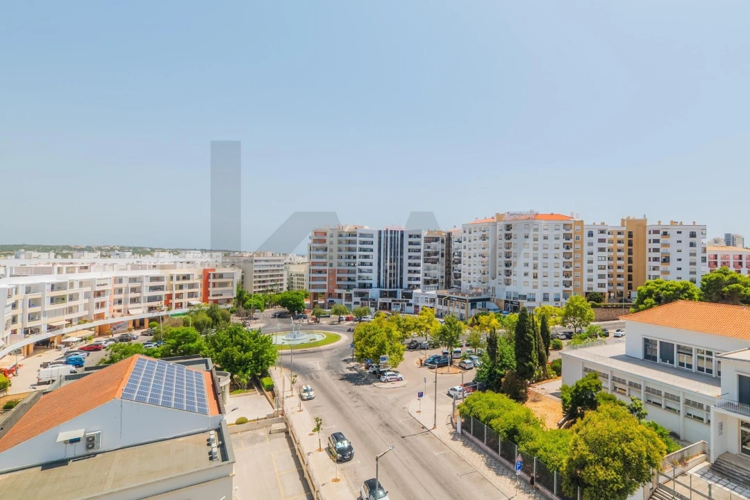 Apartamento T2 para Venda em Portimão Foto 43