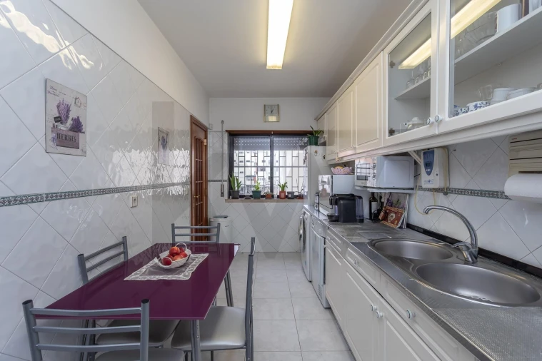 Apartamento T2 para Venda em Almada, Cova da Piedade, Pragal e Cacilhas Foto 14
