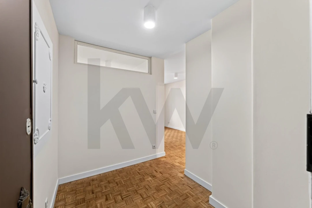 Apartamento T2 para Arrendamento em São Domingos de Benfica Foto 25
