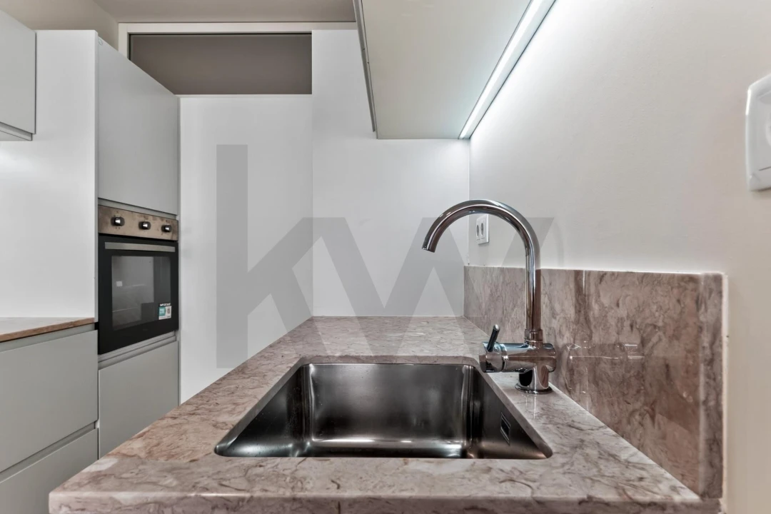 Apartamento T2 para Arrendamento em São Domingos de Benfica Foto 7