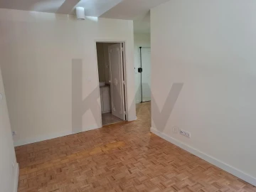 Apartamento T2 para Arrendamento em São Domingos de Benfica
