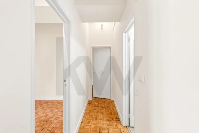 Apartamento T2 para Arrendamento em São Domingos de Benfica