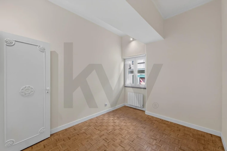 Apartamento T2 para Arrendamento em São Domingos de Benfica Foto 13