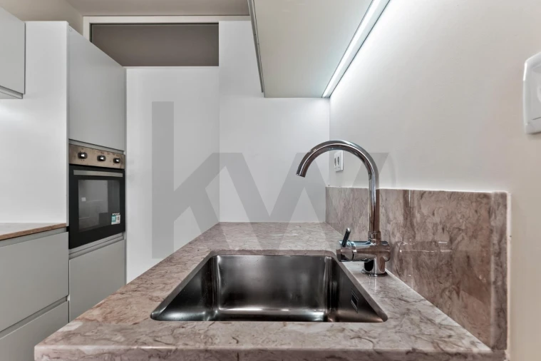 Apartamento T2 para Arrendamento em São Domingos de Benfica Foto 7
