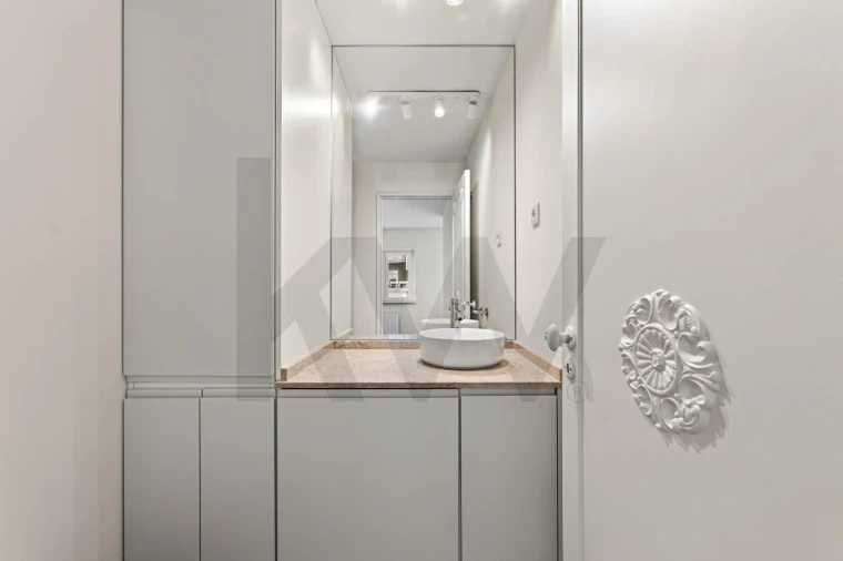 Apartamento T2 para Arrendamento em São Domingos de Benfica Foto 8