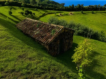 Moradia T3 para Venda em Santo Espirito