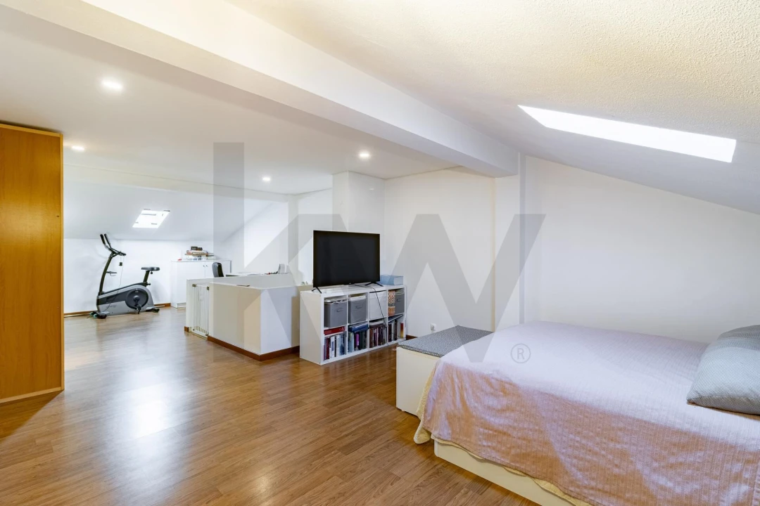 Apartamento T3 para Venda em Mafamude e Vilar do Paraíso Foto 28
