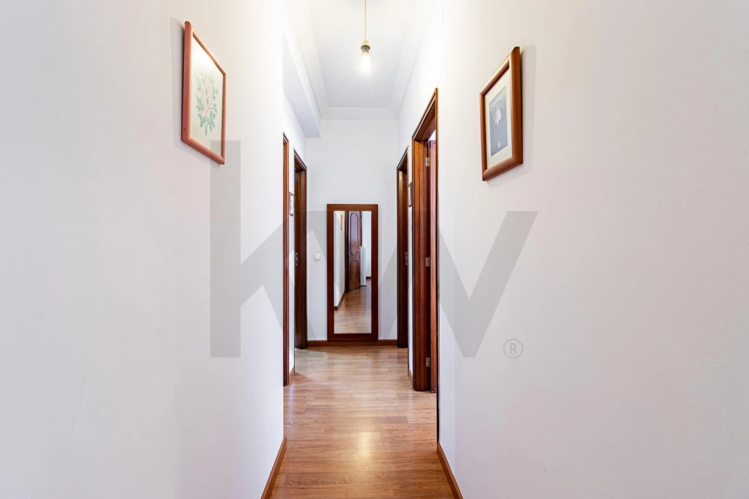 Apartamento T3 para Venda em Mafamude e Vilar do Paraíso Foto 19