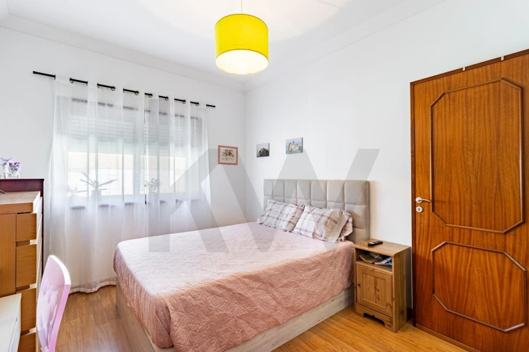 Apartamento T3 para Venda em Mafamude e Vilar do Paraíso Foto 16