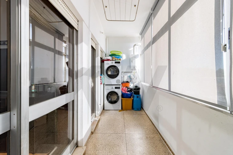 Apartamento T3 para Venda em Mafamude e Vilar do Paraíso Foto 10