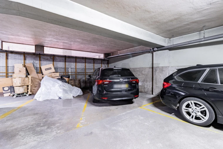 Apartamento T3 para Venda em Mafamude e Vilar do Paraíso Foto 30