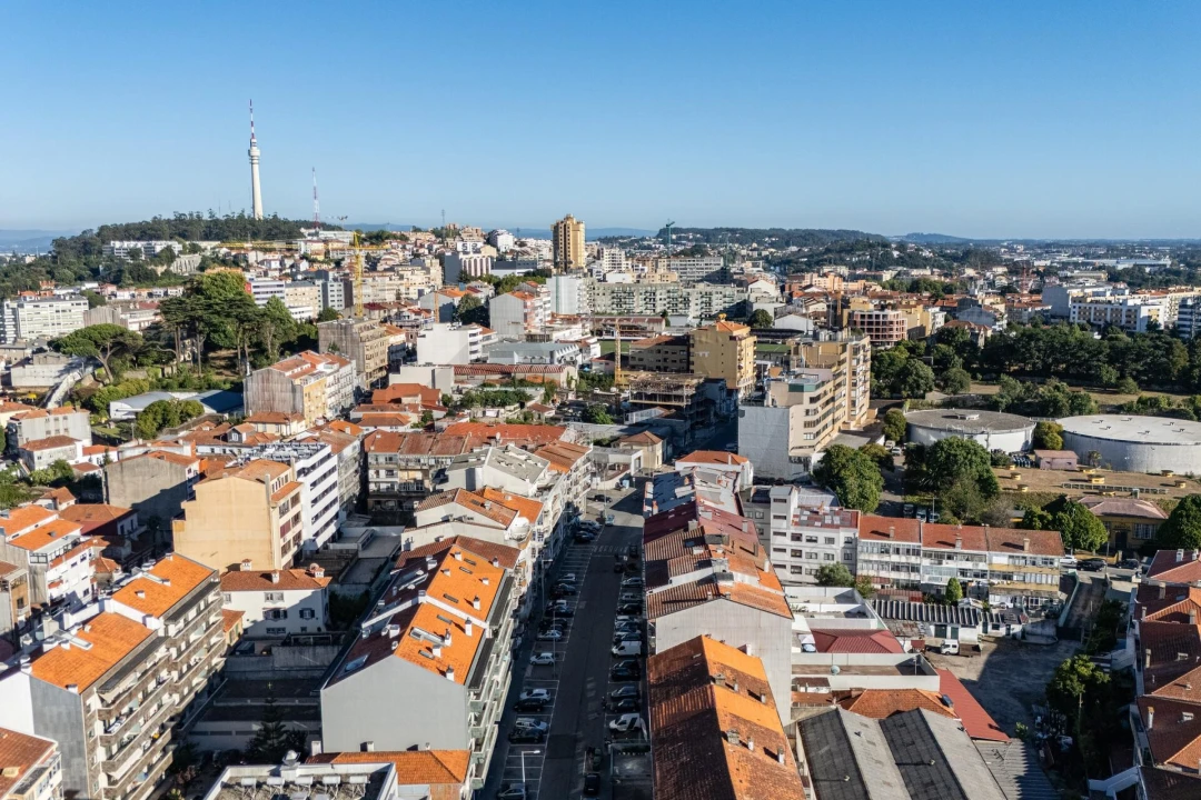 Apartamento T3 para Venda em Mafamude e Vilar do Paraíso Foto 32