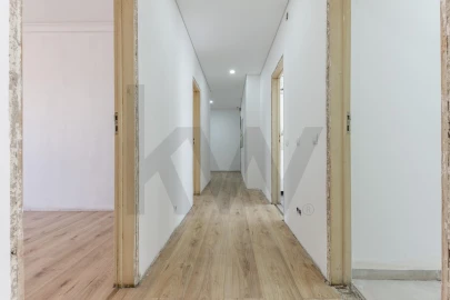 Apartamento T4 para Venda em Alfragide