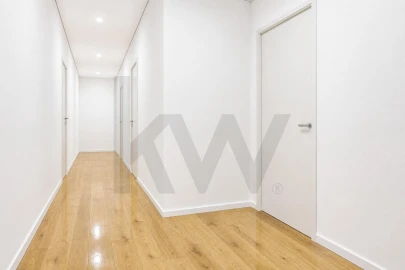 Apartamento T4 para Venda em Alfragide