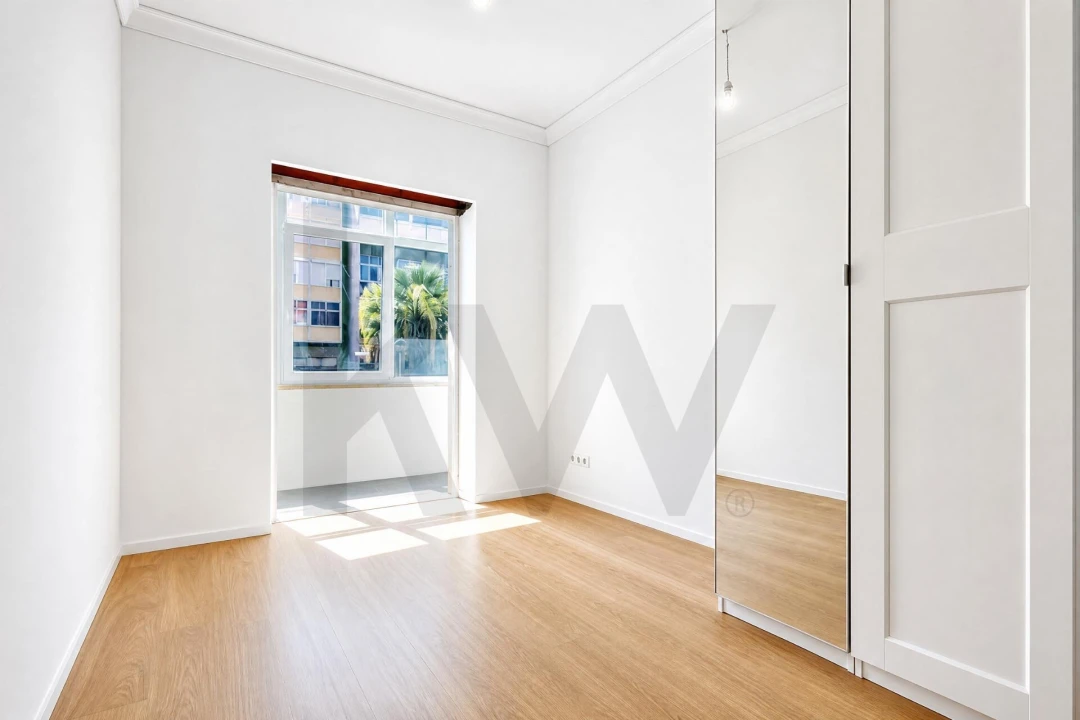 Apartamento T4 para Venda em Alfragide Foto 17