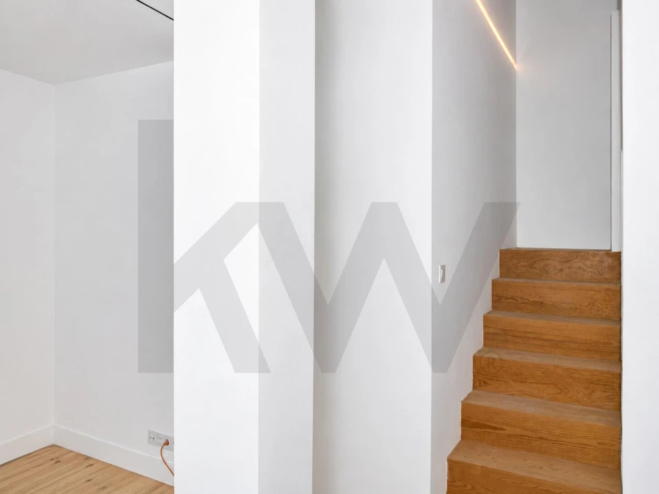 Apartamento T4 para Venda em Avenidas Novas Foto 19