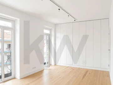 Apartamento T4 para Venda em Avenidas Novas